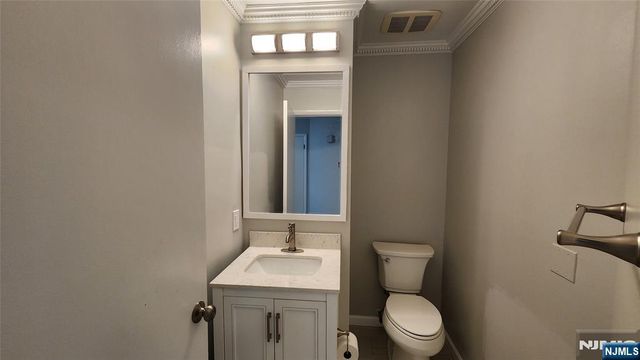 121 Broadway, Cresskill, NJ 07626