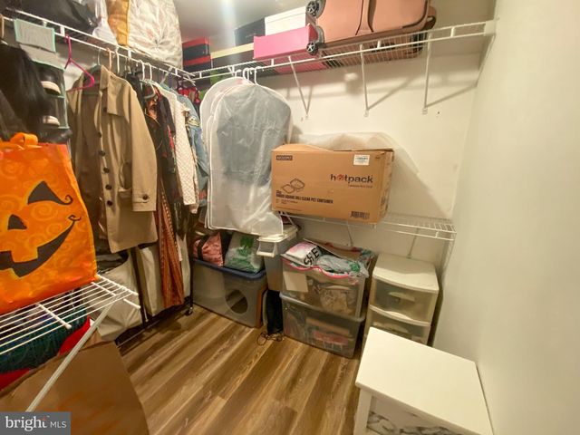 15 LETTI DR, Elizabethtown, PA 17022