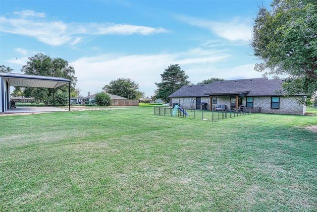 20426 E County Road 1567, Altus, OK 73521