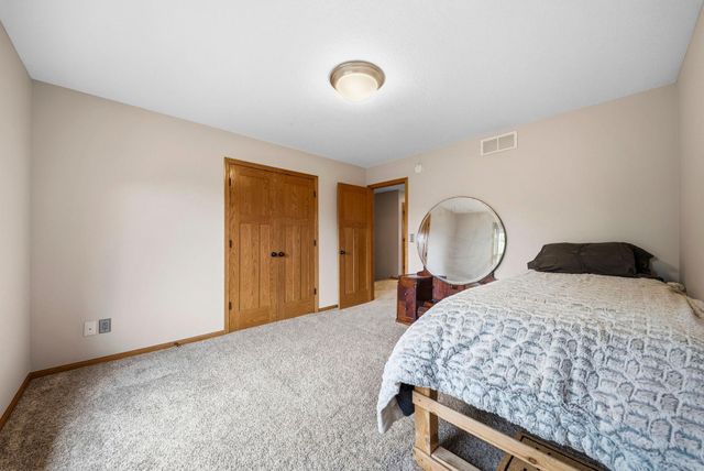 3486 Crosslough Trail, Rosemount, MN 55068