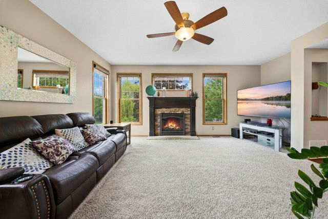 3486 Crosslough Trail, Rosemount, MN 55068