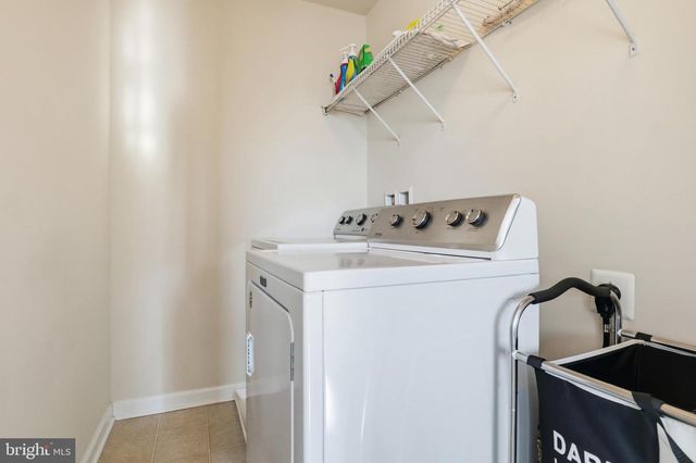 2164 GOLDEN EAGLE DR, York, PA 17408