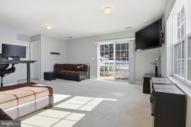 2164 GOLDEN EAGLE DR, York, PA 17408