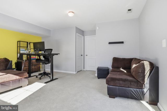 2164 GOLDEN EAGLE DR, York, PA 17408