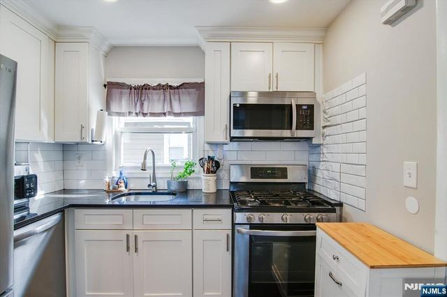13 Elm Drive, Cedar Grove, NJ 07009