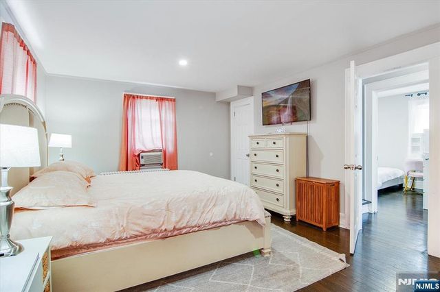 13 Elm Drive, Cedar Grove, NJ 07009
