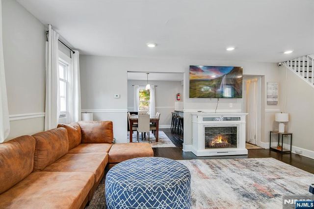 13 Elm Drive, Cedar Grove, NJ 07009