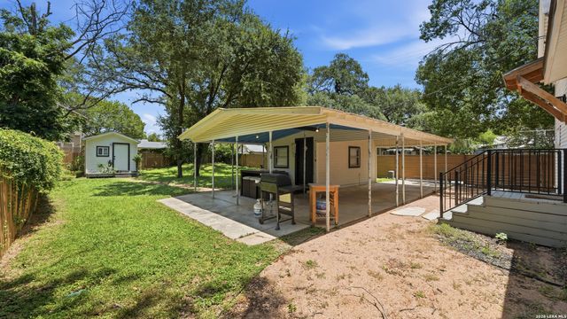 321 E Mistletoe, San Antonio, TX 78212