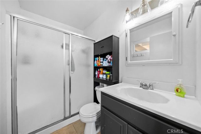 1458 Kent, Escondido, CA 92027