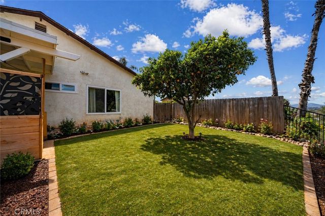 1458 Kent, Escondido, CA 92027