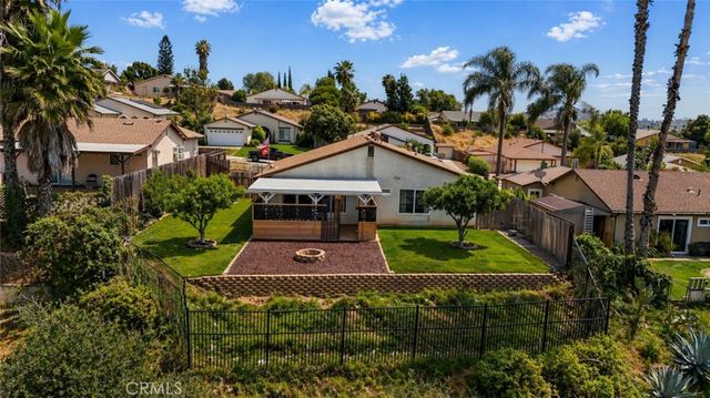 1458 Kent, Escondido, CA 92027