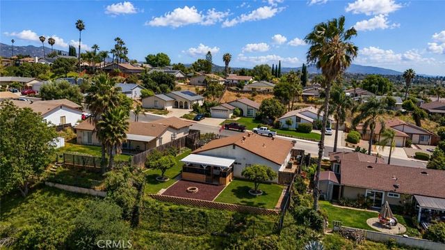 1458 Kent, Escondido, CA 92027