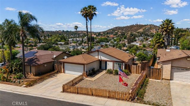1458 Kent, Escondido, CA 92027