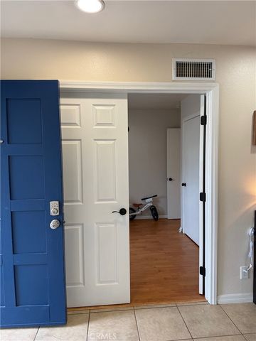 1458 Kent, Escondido, CA 92027