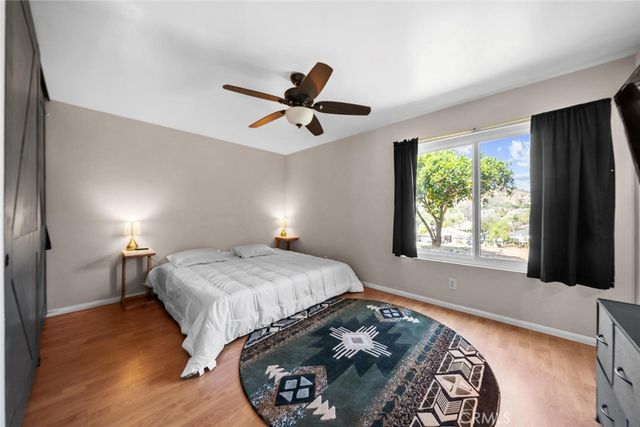 1458 Kent, Escondido, CA 92027