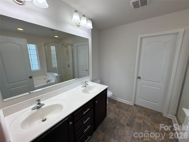 5043 Haven Lodge Road, Matthews, NC 28104