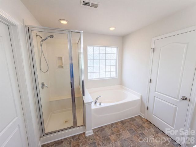 5043 Haven Lodge Road, Matthews, NC 28104