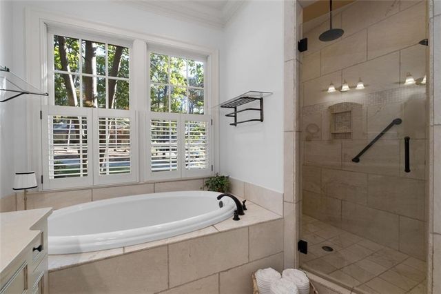 1356 Vista Leaf Drive, Decatur, GA 30033