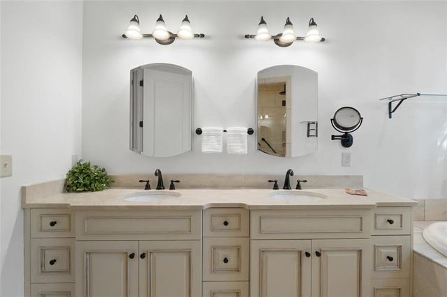 1356 Vista Leaf Drive, Decatur, GA 30033