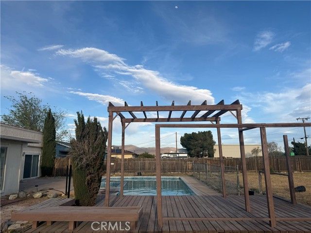 21011 Teton, Apple Valley, CA 92308