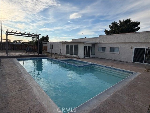 21011 Teton, Apple Valley, CA 92308