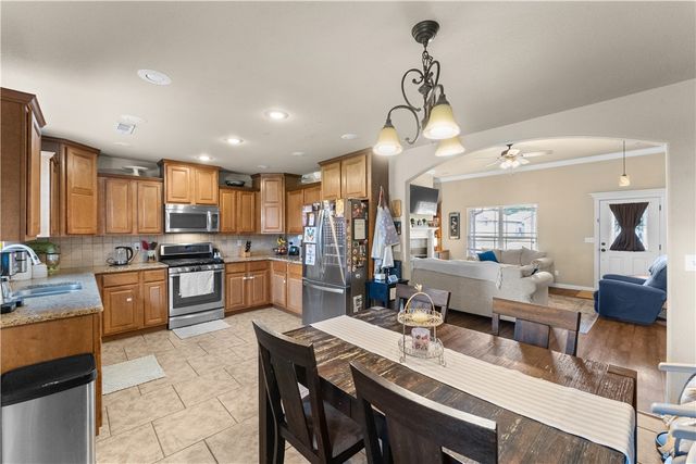 1908 Messick Court, Siloam Springs, AR 72761