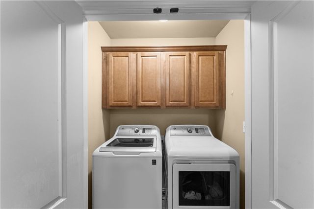 1908 Messick Court, Siloam Springs, AR 72761