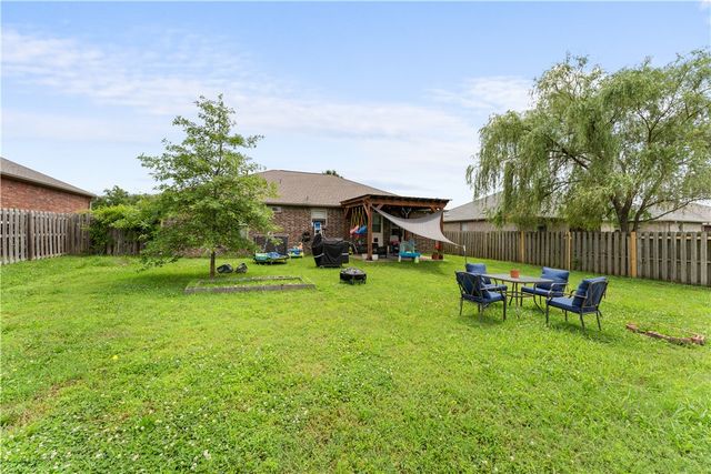 1908 Messick Court, Siloam Springs, AR 72761