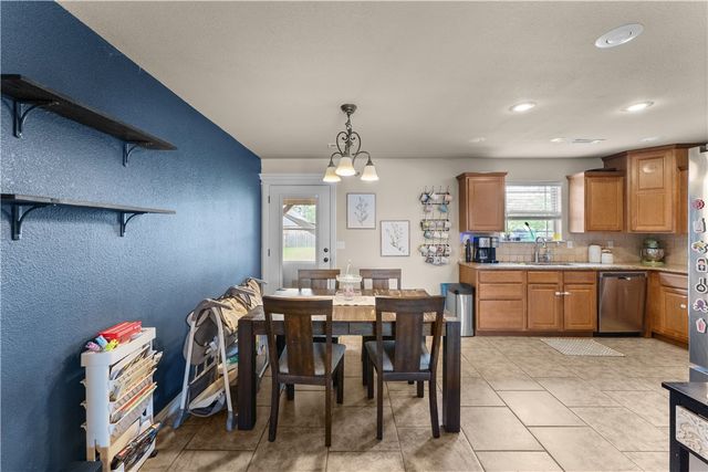 1908 Messick Court, Siloam Springs, AR 72761
