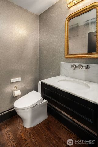 1601 Evergreen Point Road, Medina, WA 98039