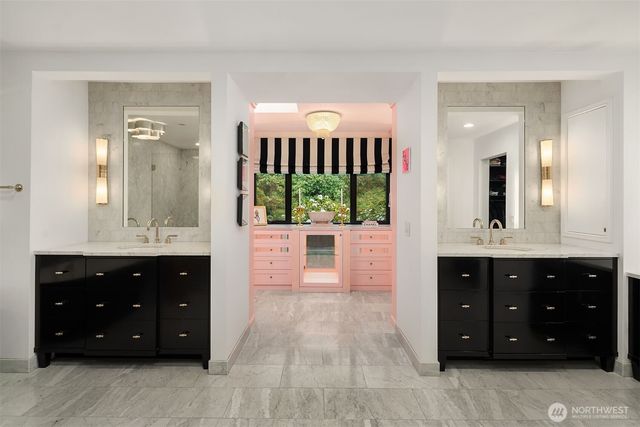 1601 Evergreen Point Road, Medina, WA 98039