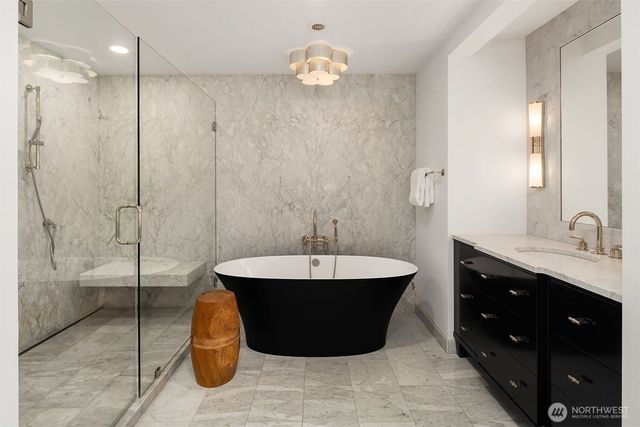 1601 Evergreen Point Road, Medina, WA 98039