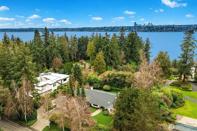 1601 Evergreen Point Road, Medina, WA 98039