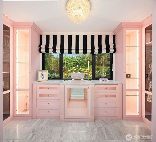 1601 Evergreen Point Road, Medina, WA 98039