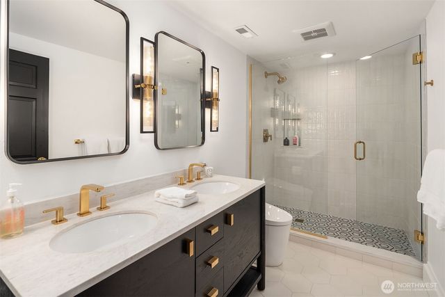 1601 Evergreen Point Road, Medina, WA 98039