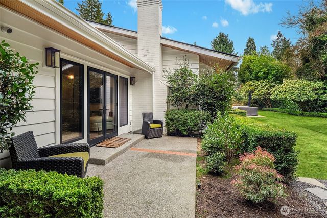 1601 Evergreen Point Road, Medina, WA 98039