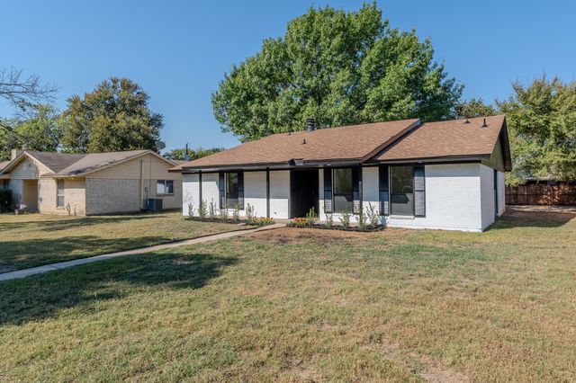 731 N Pleasant Woods Drive, Dallas, TX 75217