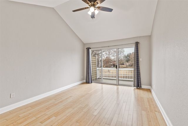 906 Canal Street, Irving, TX 75063
