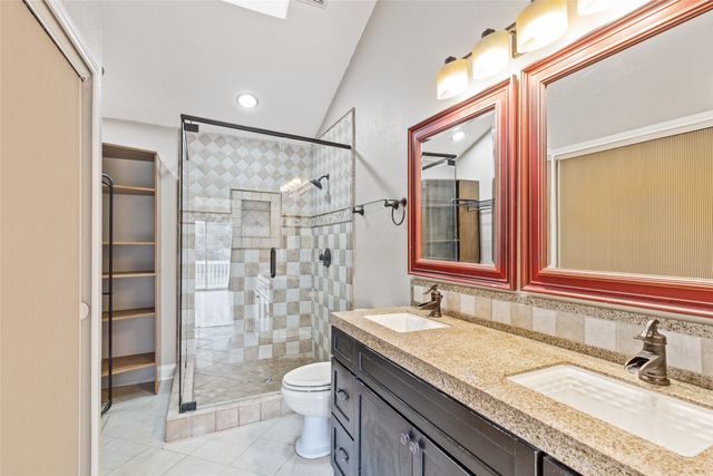 906 Canal Street, Irving, TX 75063