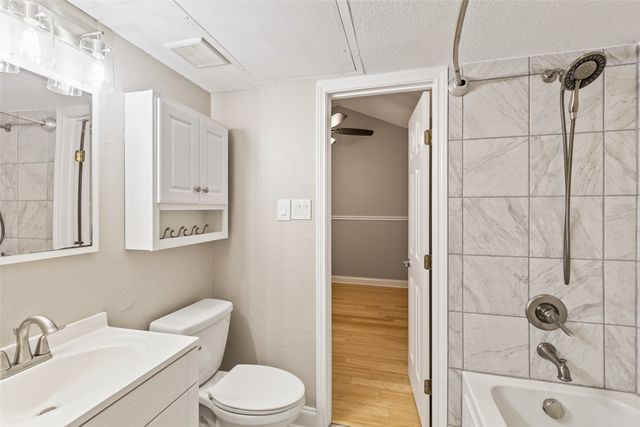 906 Canal Street, Irving, TX 75063