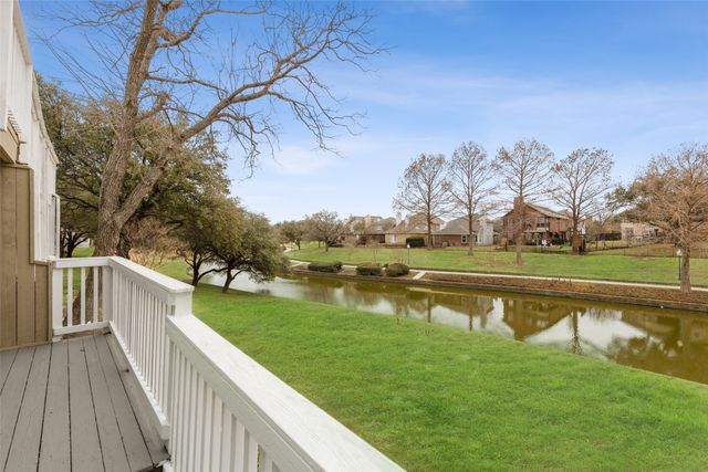906 Canal Street, Irving, TX 75063