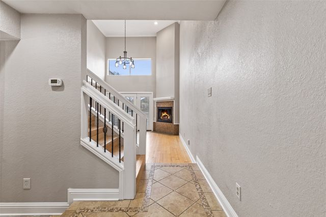 906 Canal Street, Irving, TX 75063