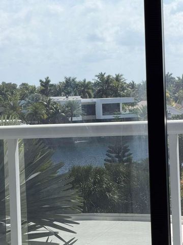 20505 E Country Club Dr 534, Aventura, FL 33180