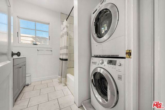 1849 Benecia Avenue, Los Angeles, CA 90025