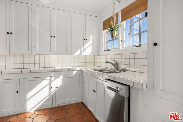 1849 Benecia Avenue, Los Angeles, CA 90025