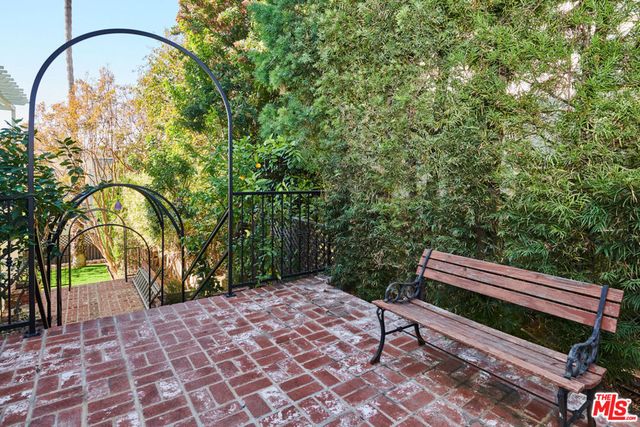 1849 Benecia Avenue, Los Angeles, CA 90025