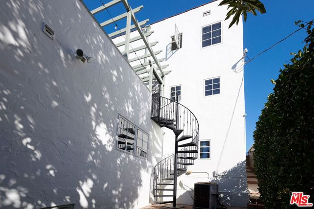 1849 Benecia Avenue, Los Angeles, CA 90025