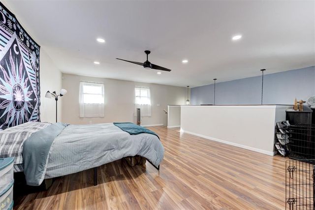 961 NW 6th Street, Moore, OK 73160