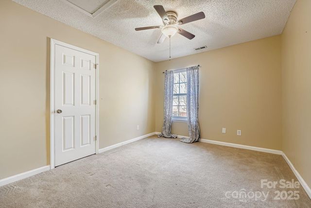 10303 Baskerville Avenue 103, Charlotte, NC 28269