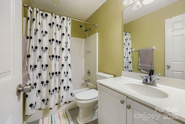 10303 Baskerville Avenue 103, Charlotte, NC 28269